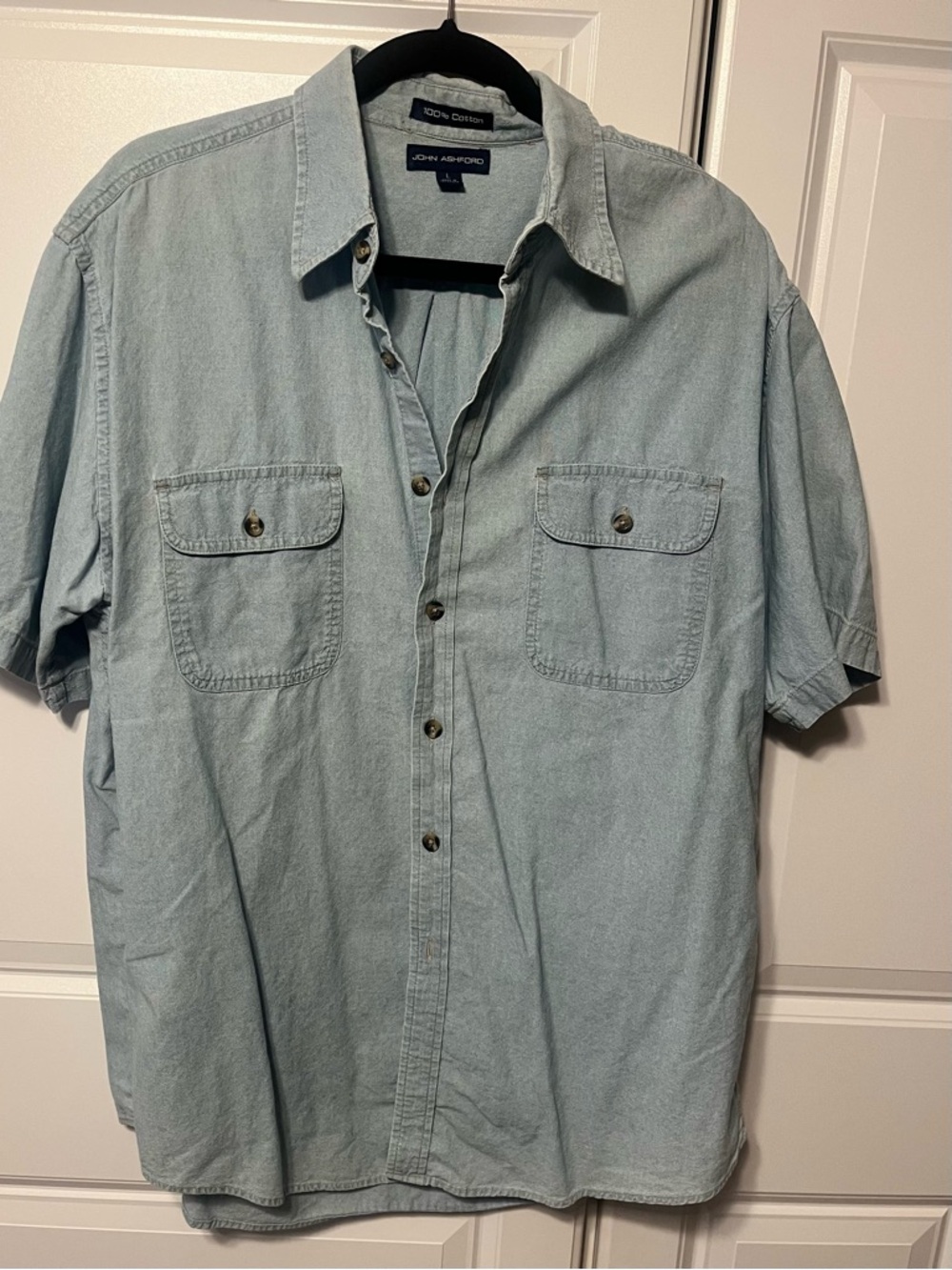 Vintage John Ashford Pale Blue Short-Sleeve Denim Button-Down Shirt-L